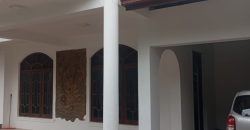 luxury House for sale in Yakkala